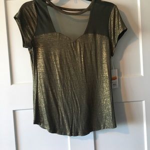 Illusion sweetheart tee- olive green size L